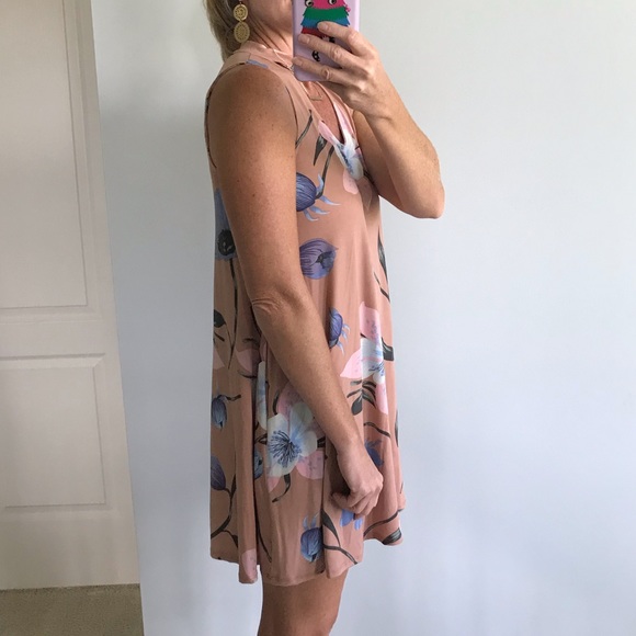 Blush Color Floral Sleeveless Dress - Picture 2 of 7
